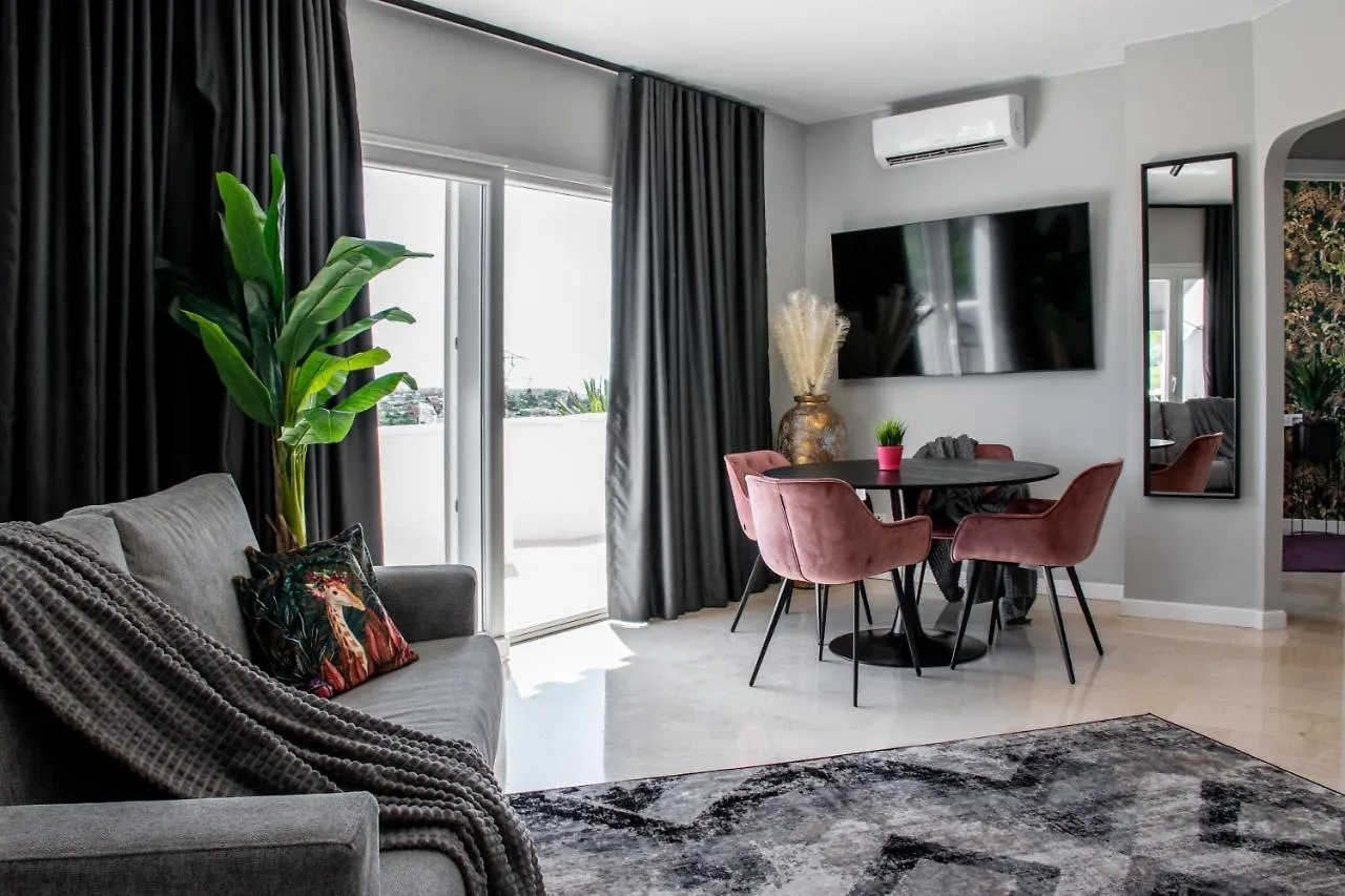 Apartamento Leos Mijas Golf Fuengirola 0*,  España